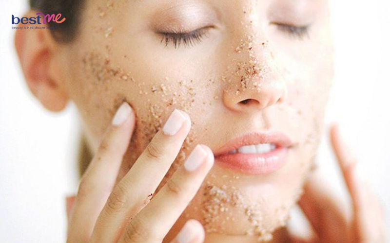 Tẩy da chết đều đặn giúp da thông thoáng, khỏe mạnh