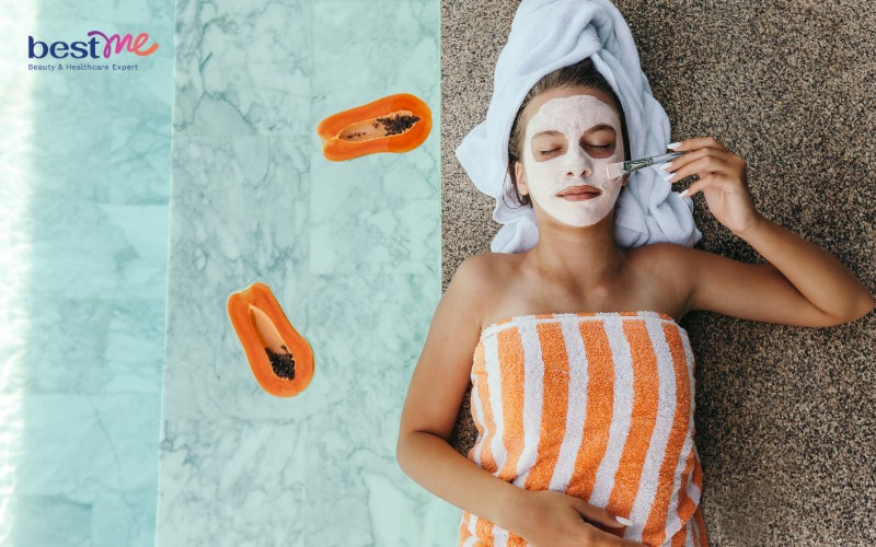 Đắp mặt nạ dưỡng ẩm cho da giảm tiết dầu