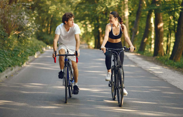 Chạy bộ hay đạp xe đều mang lại hiệu quả giảm cân cao