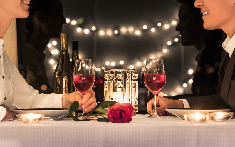 Nghĩ giúp bạn 14/2 nên tặng quà gì cho người yêu mà nàng không dỗi - 7