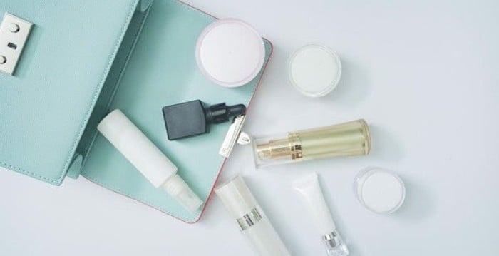 Việc chọn sai sản phẩm chẳng những không mang đến hiệu quả cải thiện da mà còn có nguy cơ làm da kích ứng, nổi mụn