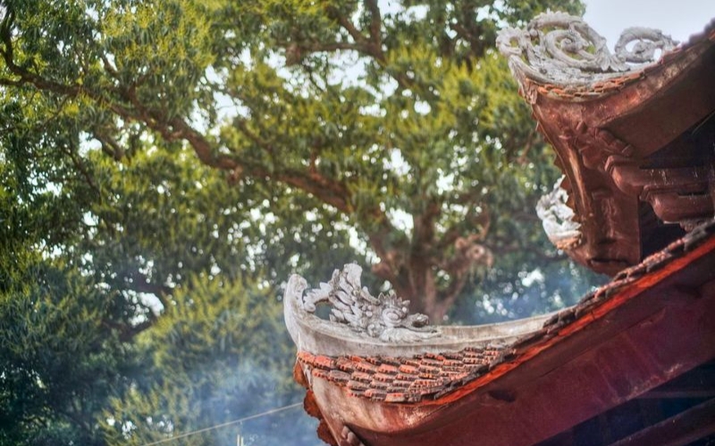 chua-lang-o-dau-tho-ai-kinh-nghiem-di-le-chi-tiet-nhat-6 Chùa Láng ở đâu? Thờ ai? Kinh nghiệm đi lễ chi tiết nhất - 6