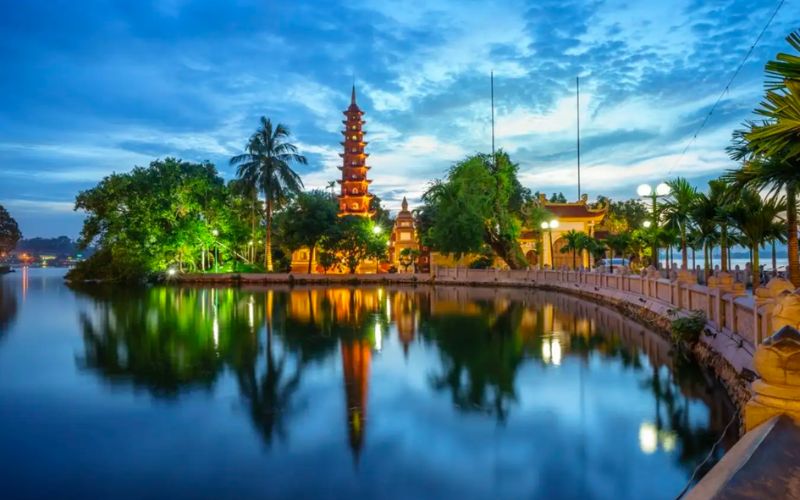 chua-tran-quoc-o-dau-tho-ai-kinh-nghiem-du-xuan-tran-quoc-tu-10 Chùa Trấn Quốc ở đâu? Thờ ai? Kinh nghiệm du xuân Trấn Quốc Tự - 10