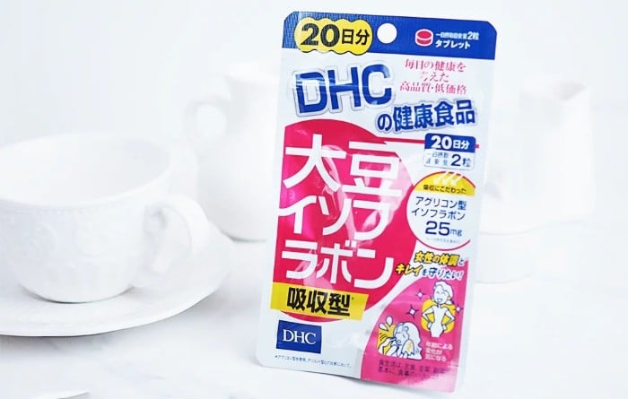 Viên uống mầm đậu nành DHC giúp nữ giới cân bằng nội tiết tố và trẻ hóa làn da