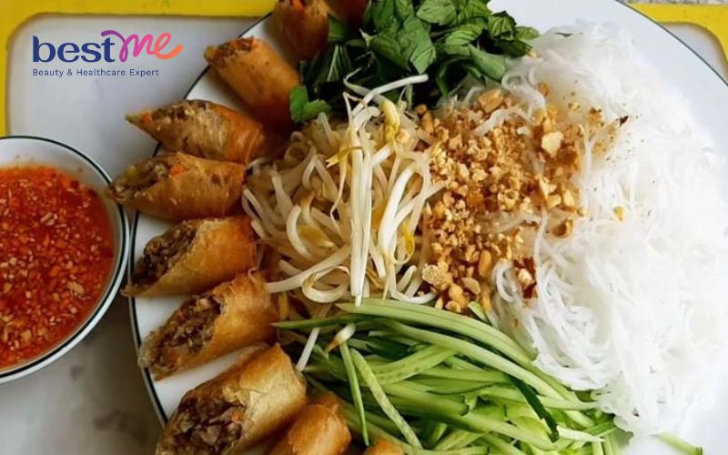 cong-thuc-lam-bun-cha-gio-chay-gion-rum-hap-dan-ngay-tai-nha-4 Công thức làm bún chả giò chay giòn rụm, hấp dẫn ngay tại nhà - 4