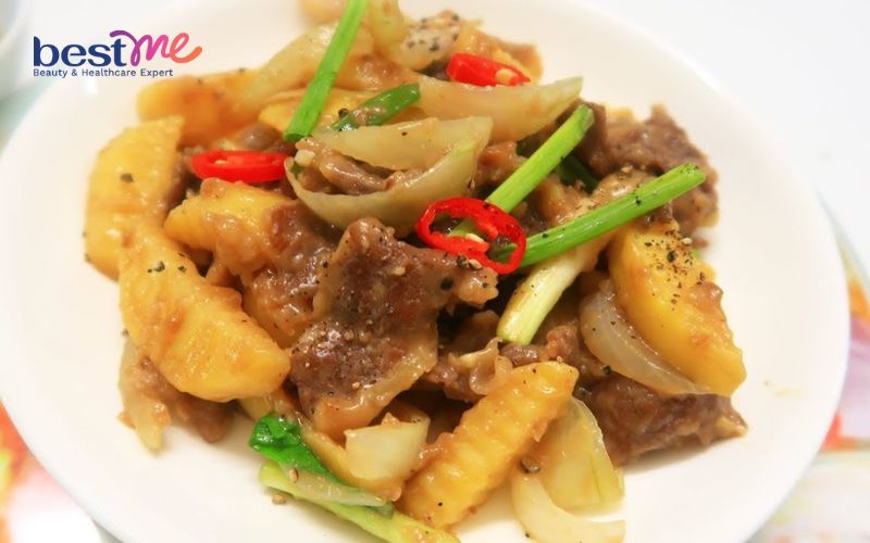 cong-thuc-lam-thit-bo-xao-khoai-tay-ngon-ngat-ngay-5 Công thức làm thịt bò xào khoai tây ngon ngất ngây - 5