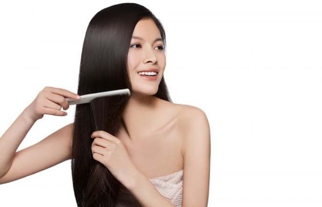 Giúp tóc mềm mượt chắc khỏe