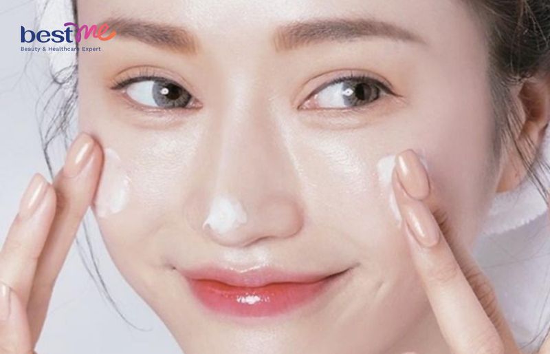  Chăm sóc da nhiễm corticoid đúng cách tại nhà