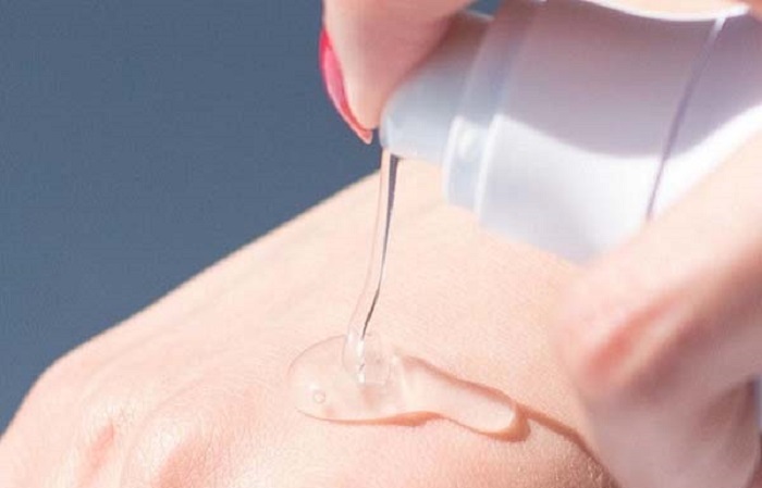 Ưu tiên lựa chọn sản phẩm sữa rửa mặt dạng gel