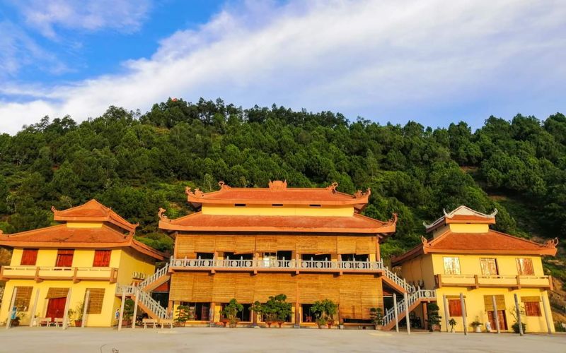 danh-sach-16-ngoi-chua-bac-giang-dep-noi-tieng-de-du-xuan-2024-12 Danh sách 16 ngôi chùa Bắc Giang đẹp nổi tiếng để du xuân 2024 - 12