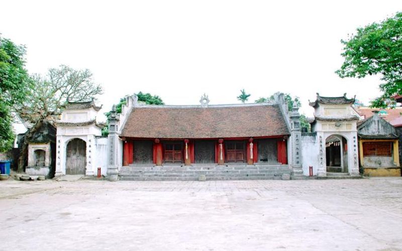 dau-nam-du-xuan-12-ngoi-chua-nam-dinh-dep-va-thieng-nhat-10 Đầu năm du xuân 12 ngôi chùa Nam Định đẹp và thiêng nhất - 10