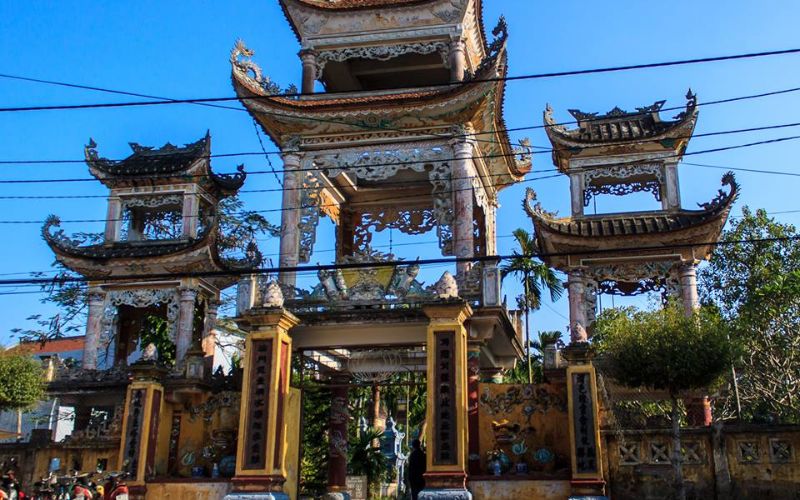 dau-nam-du-xuan-12-ngoi-chua-nam-dinh-dep-va-thieng-nhat-7 Đầu năm du xuân 12 ngôi chùa Nam Định đẹp và thiêng nhất - 7