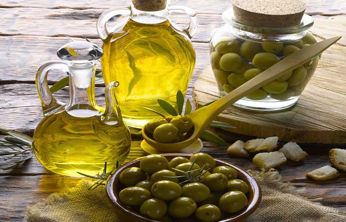 Dầu olive thường xuất hiện trong nhiều sản phẩm chăm sóc da