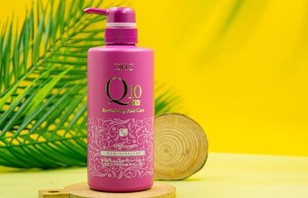 Dầu xả dưỡng tóc DHC Q10 Revitalizing Treatment phục hồi mái tóc hư tổn