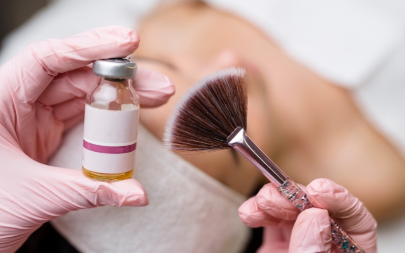 Lưu ý khi dùng retinol chống lão hóa cho da nhạy cảm