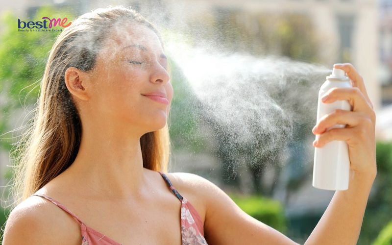 Đừng quên làm dịu da tức thì sau khi đi nắng nhé!