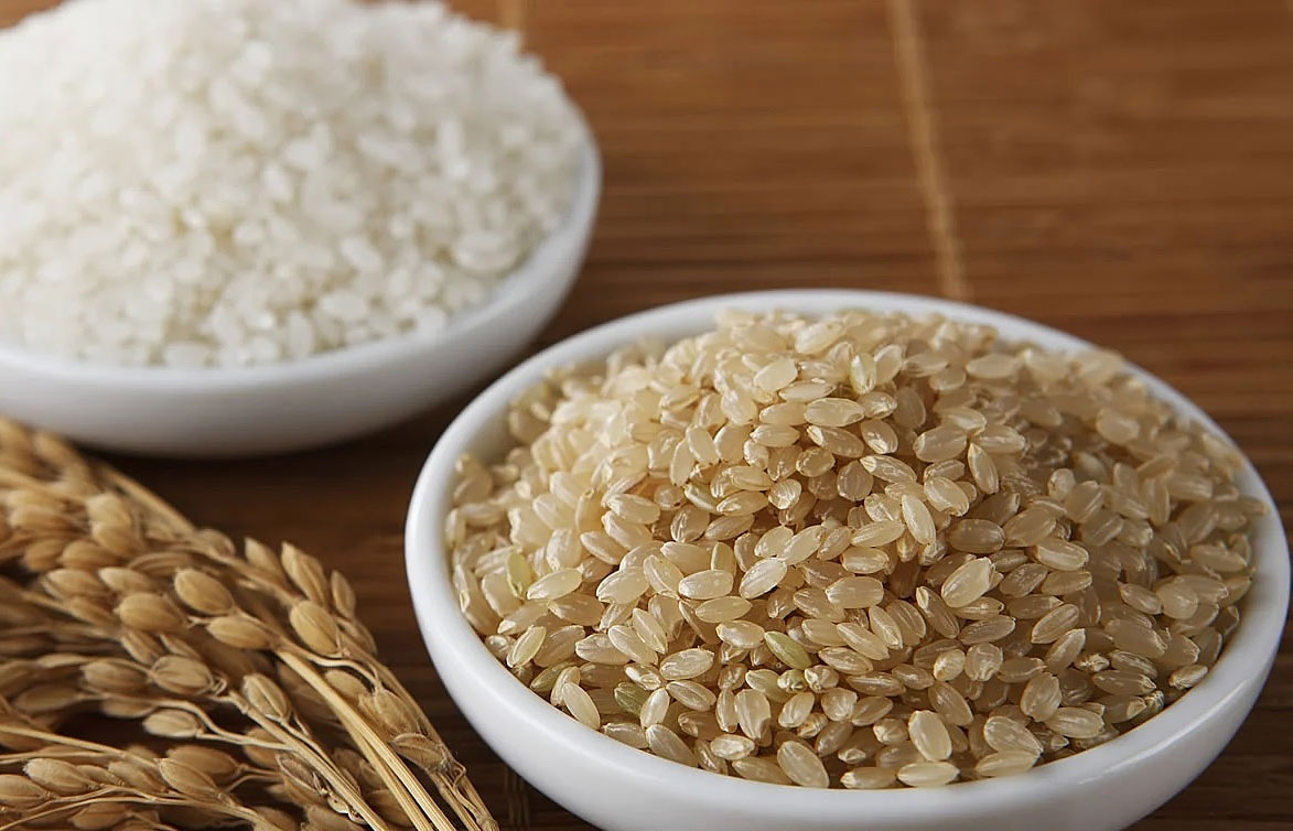 Gạo lứt trắng có độ dinh dưỡng cao hơn gạo thường