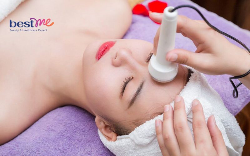 gioi-thieu-may-cham-soc-da-6-in-1-h2o2-6-chuc-nang-5 Giới thiệu máy chăm sóc da 6 in 1 H2O2 6 chức năng - 5