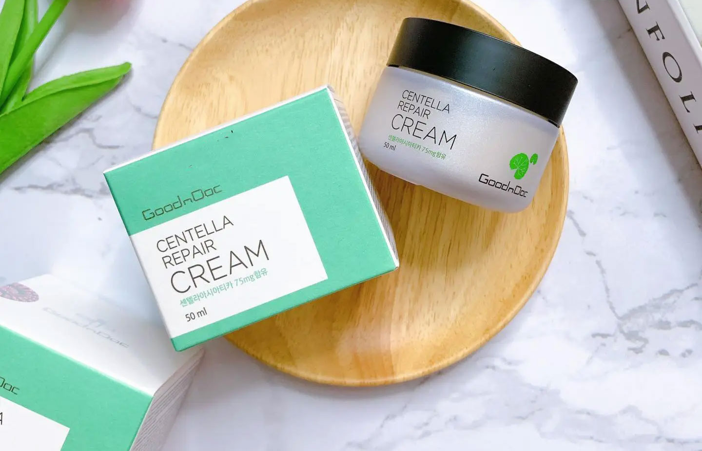 Kem rau má Goodndoc Centella Repair Cream dưỡng da giúp phục hồi làn da hư tổn