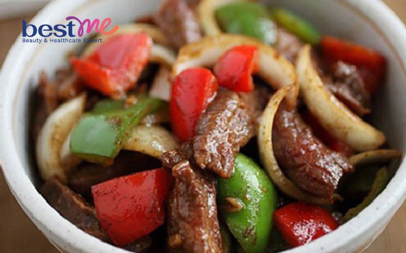 goi-y-4-cach-lam-thit-bo-xao-ot-chuong-gion-ngon-bo-duong-5 Gợi ý 4 cách làm thịt bò xào ớt chuông giòn ngon bổ dưỡng - 5