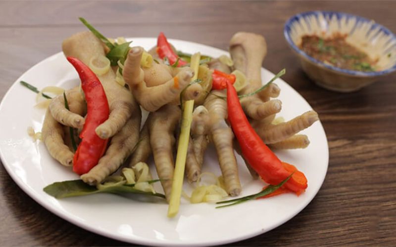 goi-y-5-cach-lam-chan-ga-hap-mem-dai-an-la-ghien-cuc-don-gian-1 Gợi ý 5 cách làm chân gà hấp mềm dai ăn là ghiền cực đơn giản - 1