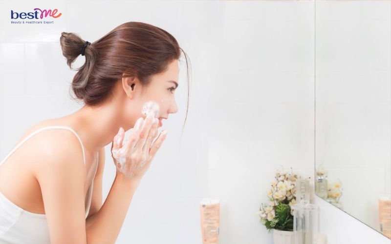 goi-y-routine-cham-soc-da-hon-hop-thien-dau-moi-ngay-4 Gợi ý routine chăm sóc da hỗn hợp thiên dầu mỗi ngày - 4