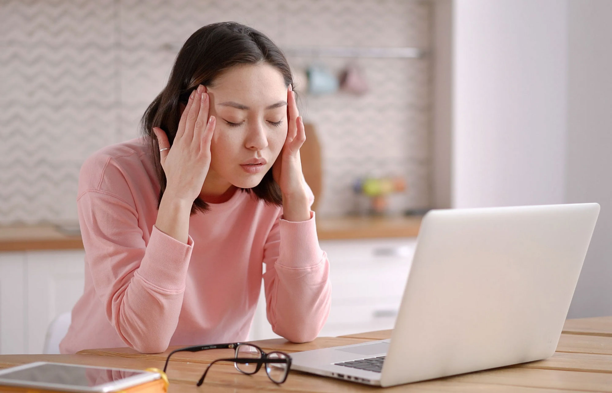 Mệt mỏi là một trong những tác dụng phụ khi bổ sung kẽm quá liều
