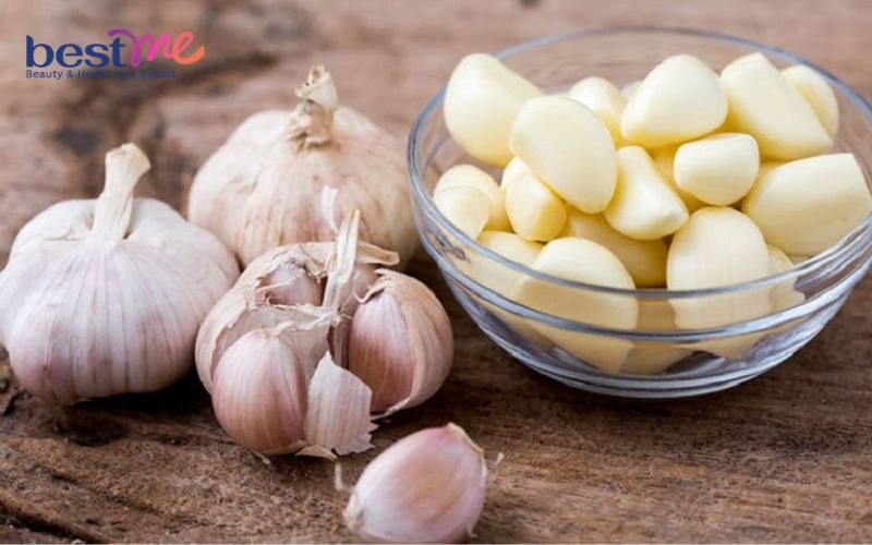 he-lo-9-cach-tri-mun-coc-bang-toi-hieu-qua-hot-nhat-hien-nay-11 Hé lộ 9 cách trị mụn cóc bằng tỏi hiệu quả HOT nhất hiện nay - 11
