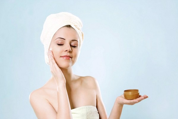 Đẹp ngỡ ngàng với bí quyết chăm sóc da mặt tại nhà cho da khô - 5