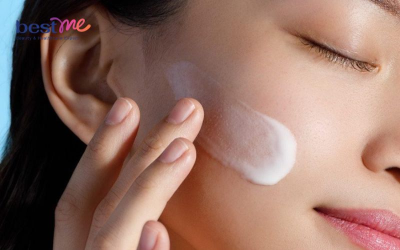 huong-dan-cac-buoc-trang-diem-co-ban-don-gian-cho-nguoi-moi-16 Hướng dẫn các bước trang điểm cơ bản đơn giản cho người mới - 16