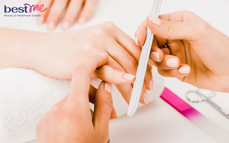 huong-dan-cach-cat-mong-tay-dep-cho-nu-tai-nha-van-chuan-salon-6 Hướng dẫn cách cắt móng tay đẹp cho nữ tại nhà vẫn chuẩn salon - 6