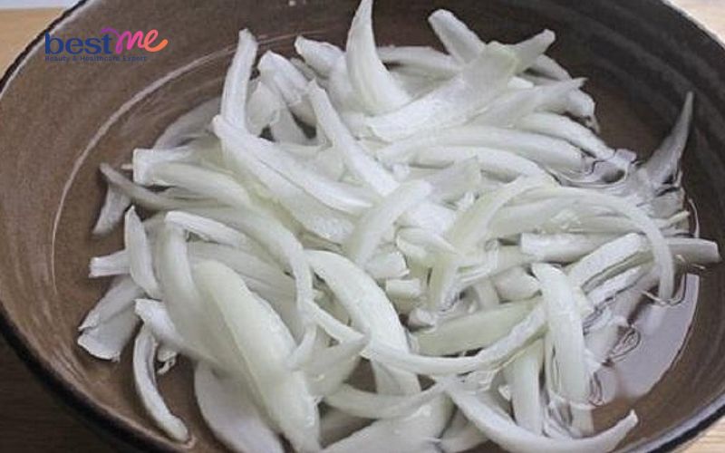 huong-dan-cach-lam-bo-tai-chanh-hanh-tay-chua-ngot-cuc-ngon-2 Hướng dẫn cách làm bò tái chanh hành tây chua ngọt cực ngon - 2