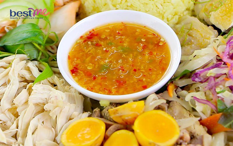 huong-dan-cach-luoc-bap-bo-ngon-cham-cung-nuoc-mam-gung-ngon-tuyet-7 Hướng dẫn cách luộc bắp bò ngon chấm cùng nước mắm gừng ngon tuyệt - 7