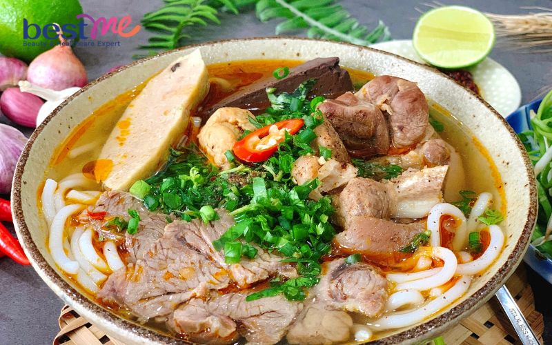 huong-dan-cach-nau-bun-bo-khong-can-goi-gia-vi-cuc-ngon-tai-nha-5 Hướng dẫn cách nấu bún bò không cần gói gia vị cực ngon tại nhà - 5