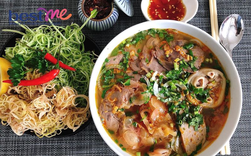 huong-dan-cach-nau-bun-bo-mien-bac-thom-ngon-chuan-vi-1 Hướng dẫn cách nấu bún bò miền Bắc thơm ngon chuẩn vị - 1