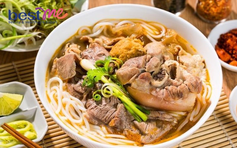 huong-dan-cach-nau-bun-bo-mien-bac-thom-ngon-chuan-vi-7 Hướng dẫn cách nấu bún bò miền Bắc thơm ngon chuẩn vị - 7