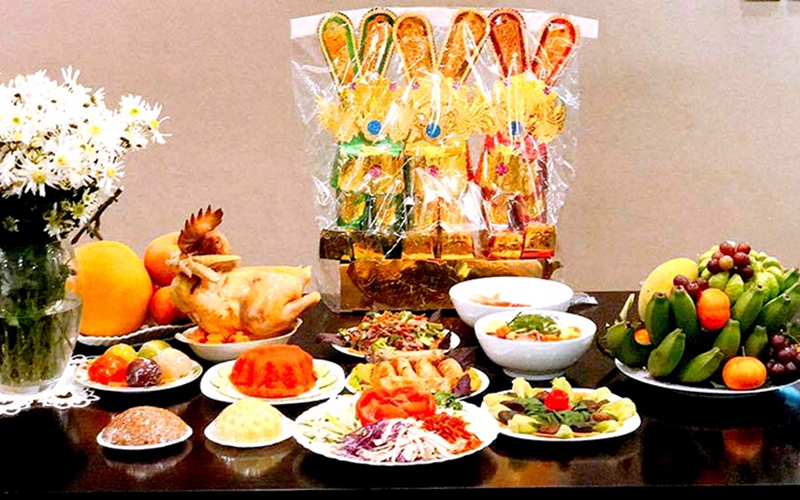 Hướng dẫn cách thắp hương ông Công ông Táo đúng lễ nghi, phong tục - 1