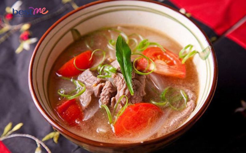 huong-dan-chi-tiet-cach-nau-canh-thit-bo-ca-chua-don-gian-ngon-tuyet-cu-meo-6 Hướng dẫn chi tiết: Cách nấu canh thịt bò cà chua đơn giản, ngon tuyệt cú mèo - 6