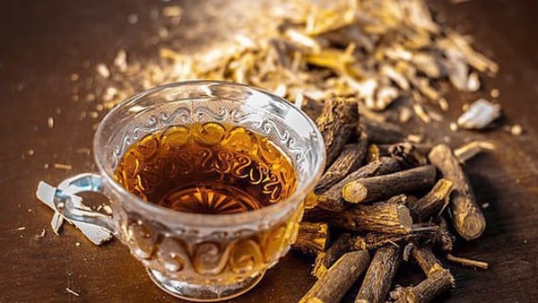 Thành phần thường xuất hiện trong kem mắt DHC - 3