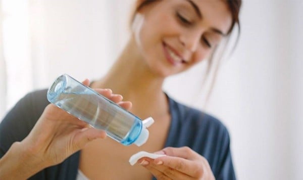 Nước hoa hồng và xịt khoáng khác nhau như thế nào? - 7