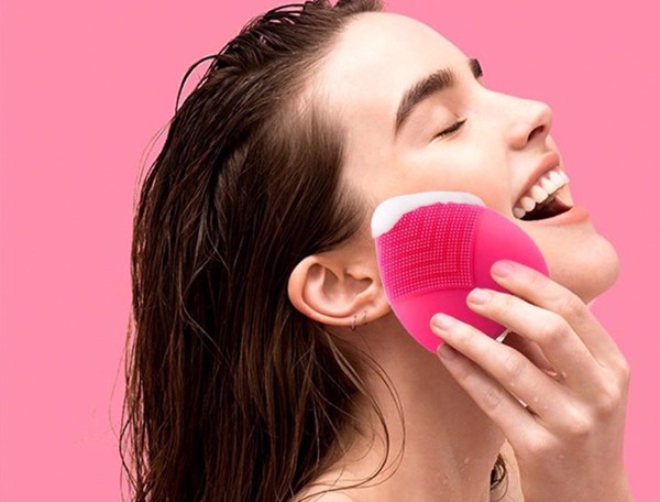 các loại sữa rửa mặt cho da dầu mụn