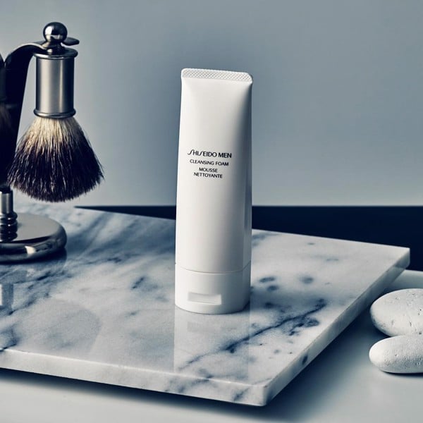 Các loại sữa rửa mặt tốt cho nam giới - 3