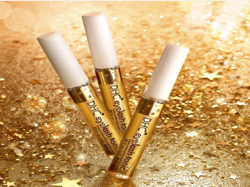 Mách bạn bí quyết giúp lông mi dài thần tốc