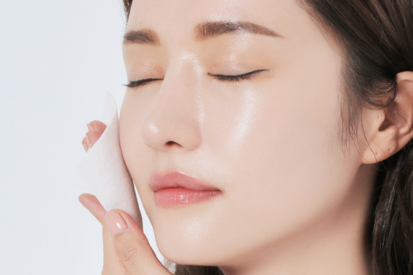 Cách dùng Vitamin C ở mọi lứa tuổi cho da căng mọng - 1