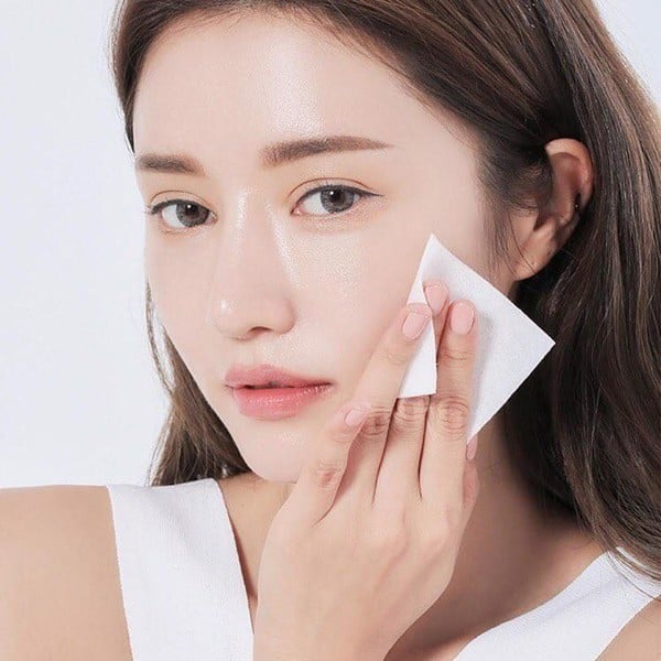 công dụng các loại nước hoa hồng không chứa cồn