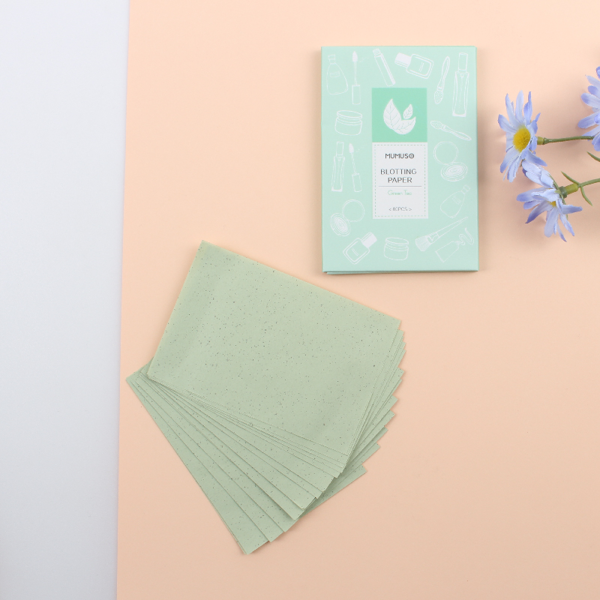 sản phẩm thấm dầu chăm sóc da