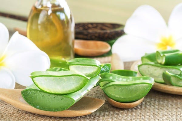 Điểm danh 5 loại mặt nạ trị mụn an toàn cho da nhạy cảm - 2