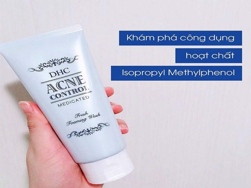 Top 5 sữa rửa mặt hỗ trợ trị mụn hiệu quả