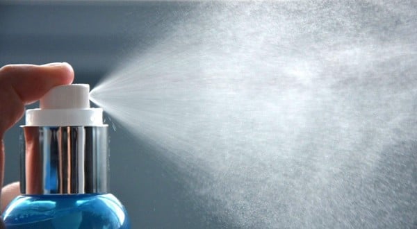 Nước hoa hồng và xịt khoáng khác nhau như thế nào? - 3