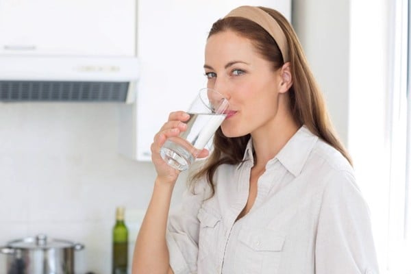 Với người bị đau dạ dày, viên uống vitamin C DHC có tốt không? - 4